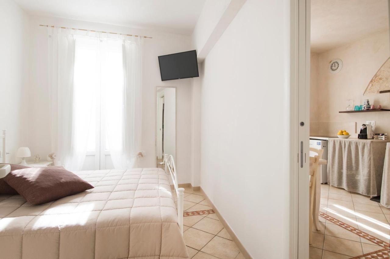 Dimora Pace - Apulianstay Group Monopoli Buitenkant foto